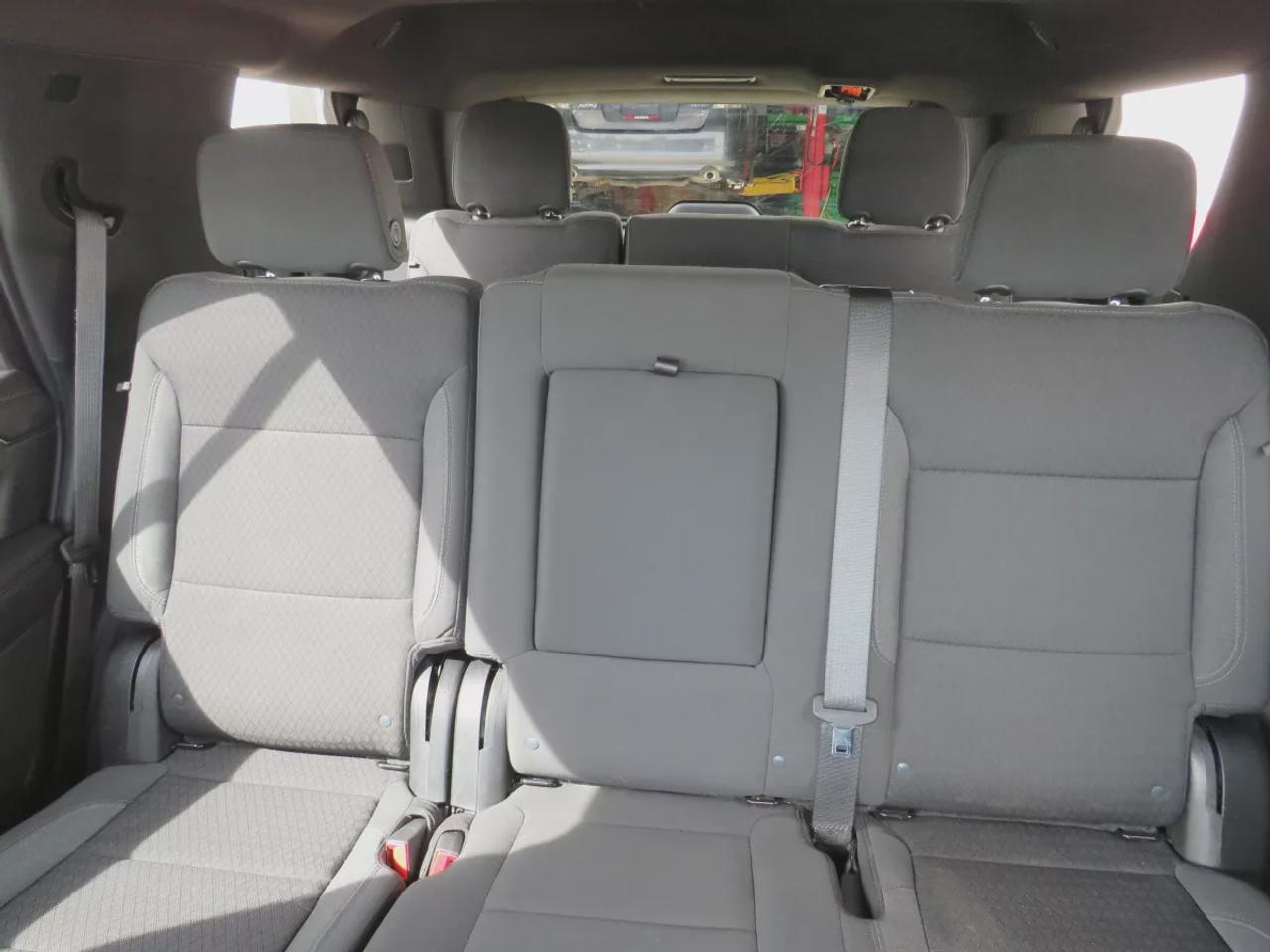 2023 Chevrolet Tahoe LS | Clean Carfax Report | 4wd | 8 Passenger | Remote Start | Android Auto and Apple Carplay | Reverse Camera | Photo