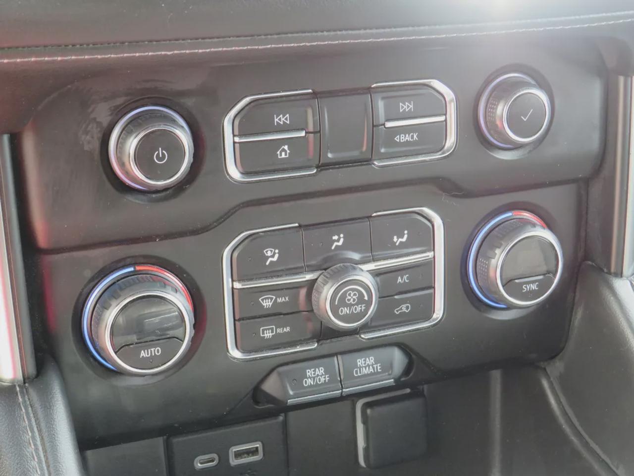 2023 Chevrolet Tahoe LS | Clean Carfax Report | 4wd | 8 Passenger | Remote Start | Android Auto and Apple Carplay | Reverse Camera | Photo