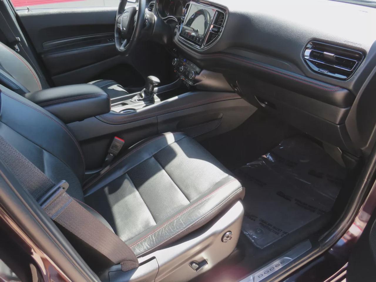 2024 Dodge Durango R/T | Clean Title No Accidents | AWD | Upgraded Tow and Brake Package | 6 Pasenger |Leather | Sunroof | NAV | Photo