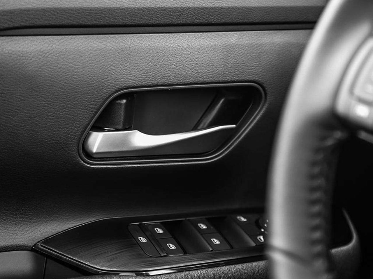 2026 Nissan Kicks SV AWD  - Heated Seats Photo