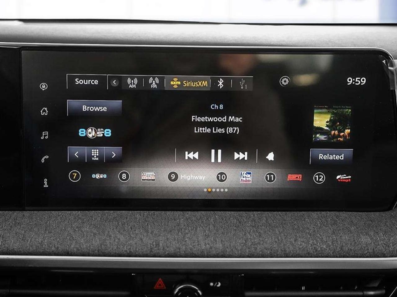 2026 Nissan Kicks SV AWD  - Heated Seats Photo