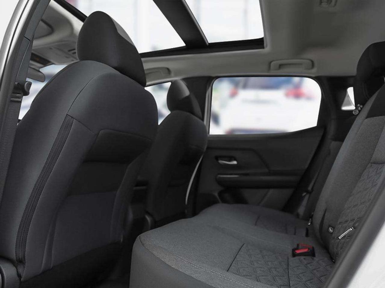 2026 Nissan Kicks SV AWD  - Heated Seats Photo
