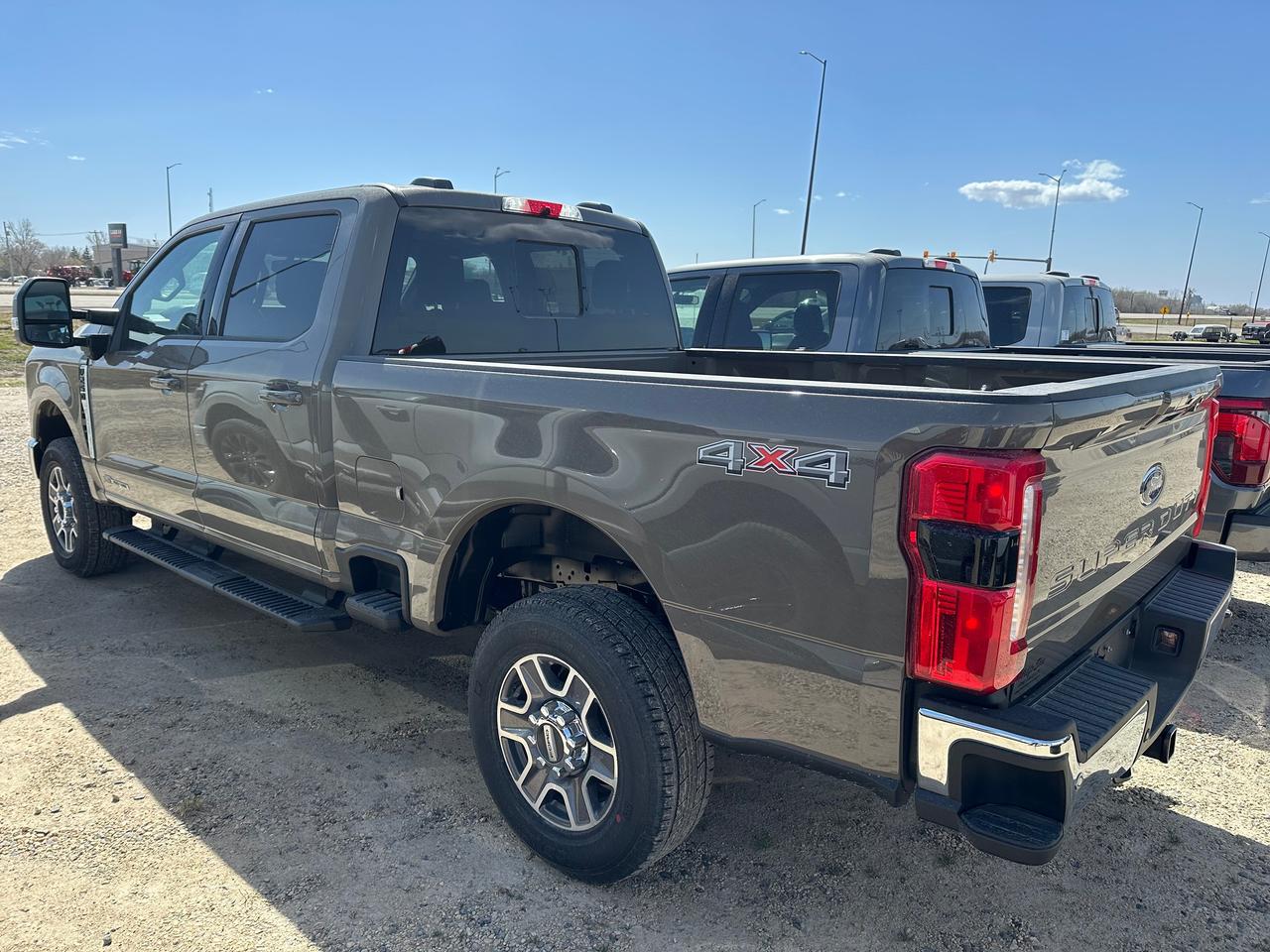 2026 Ford F-250 Super Duty SRW LARIAT 4WD Crew Cab 8' Box 608A Photo5