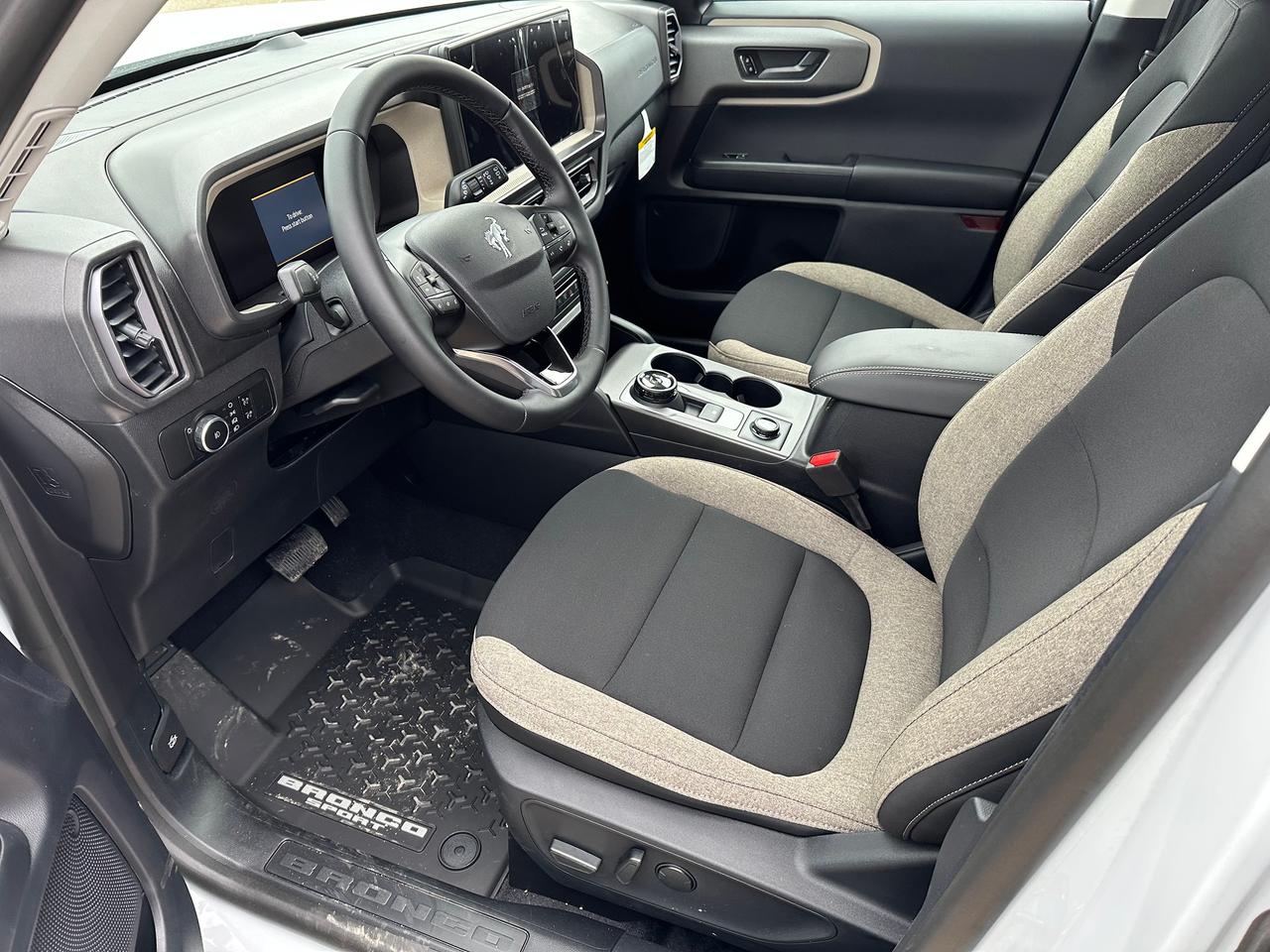 2026 Ford Bronco Sport BIG BEND 4x4 200A Photo5