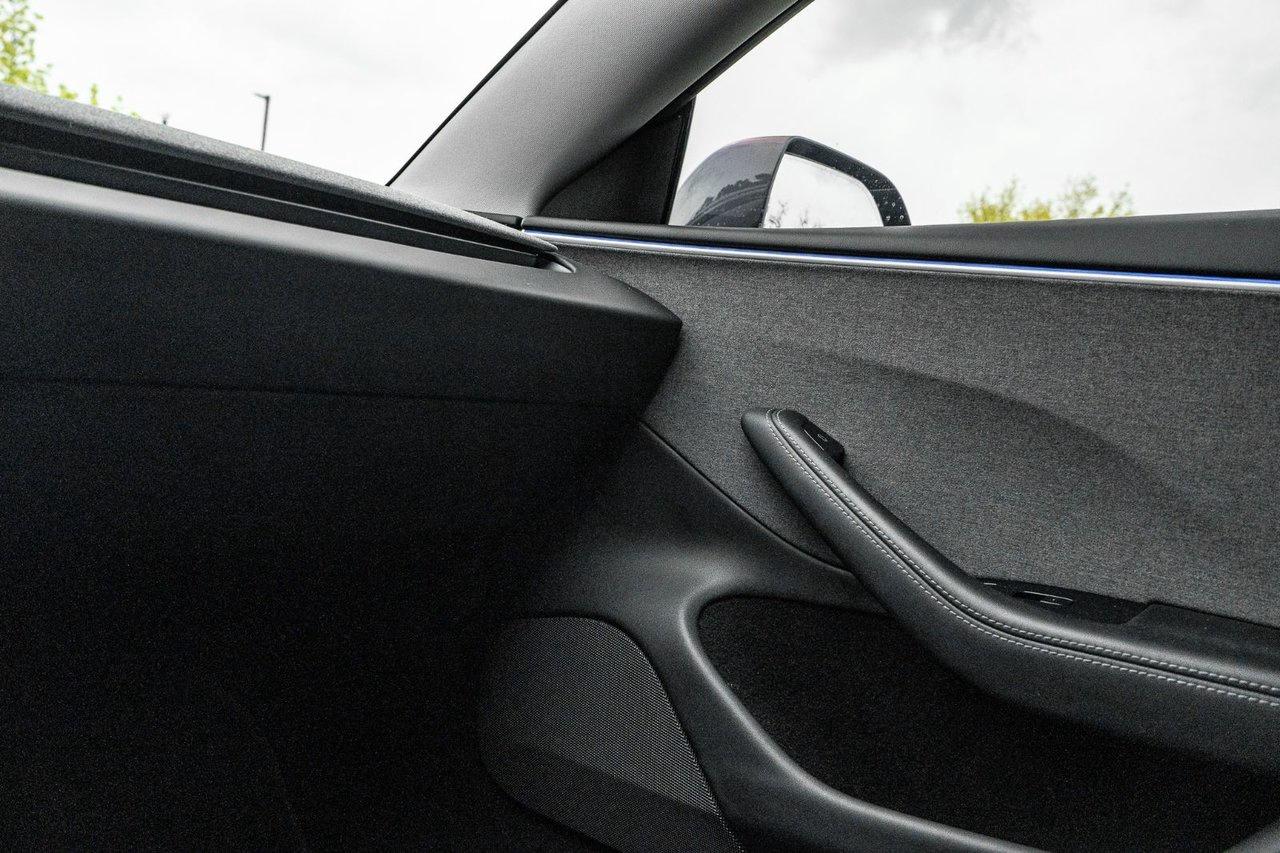 2024 Tesla Model 3 STANDARD RANGE PLUS Photo
