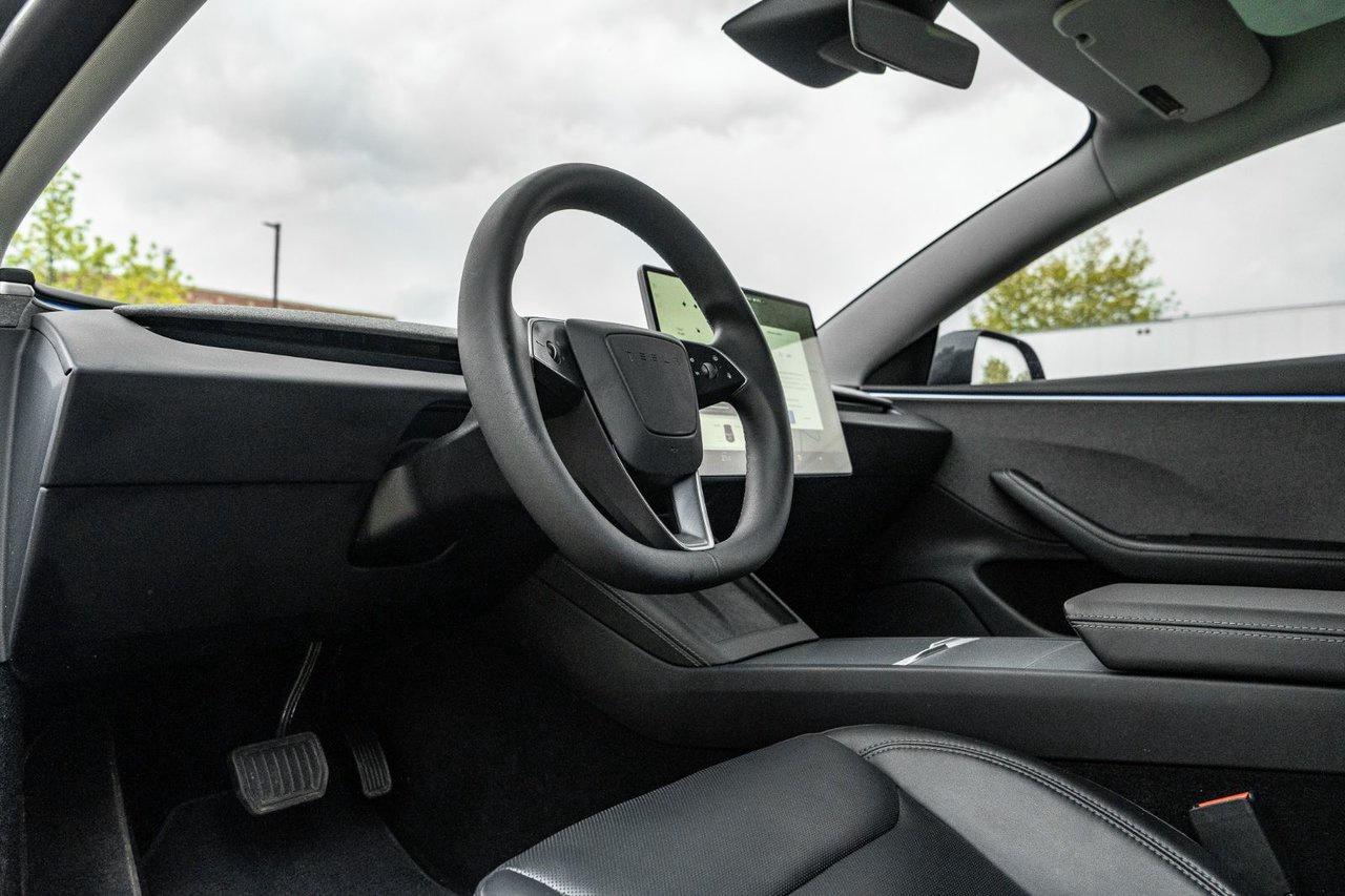 2024 Tesla Model 3 STANDARD RANGE PLUS Photo