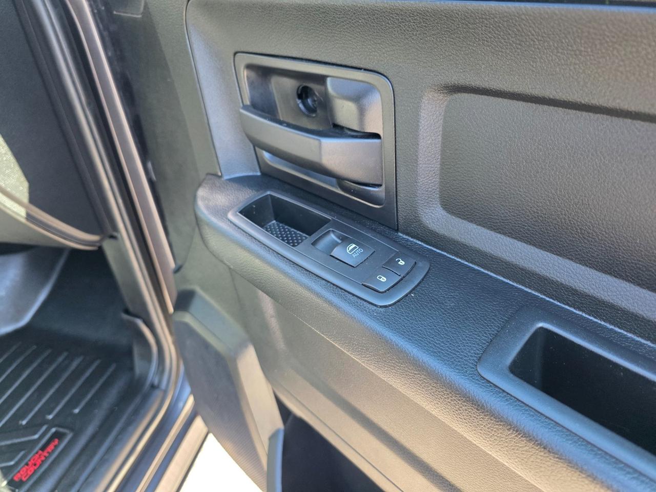 2017 RAM 1500 Tradesman  Quad Cab Photo