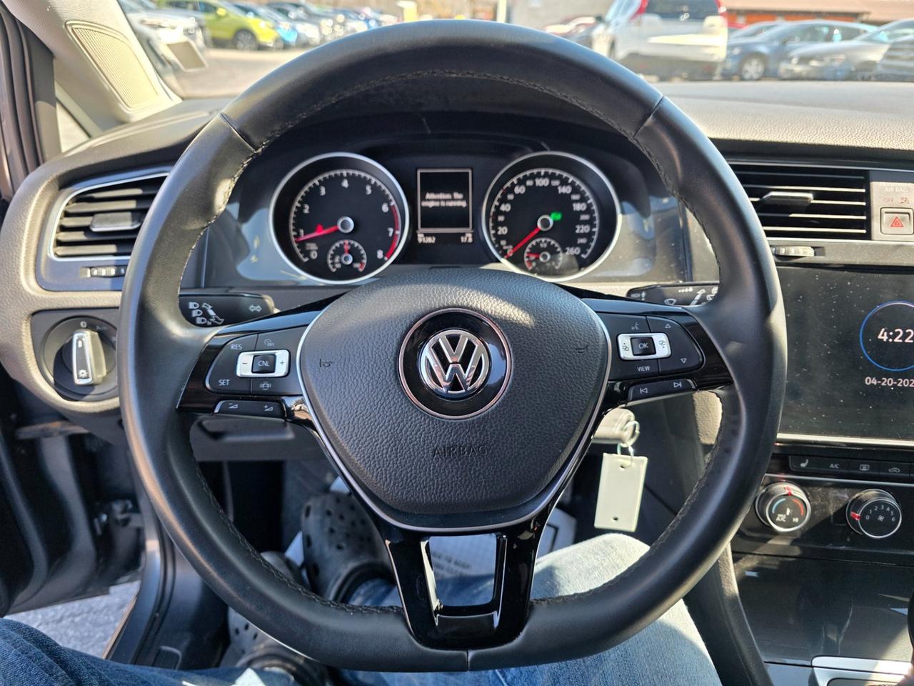 2021 Volkswagen Golf COMFORTLINE Photo