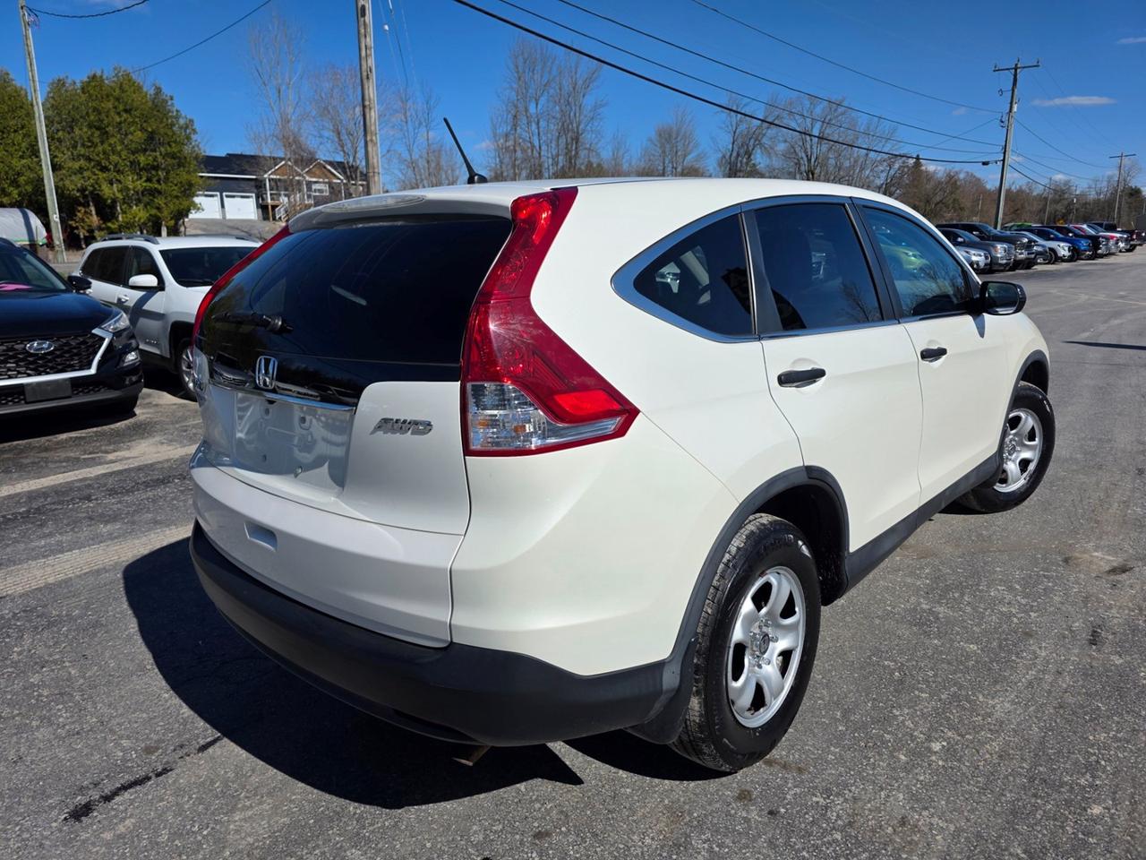 2014 Honda CR-V LX Photo