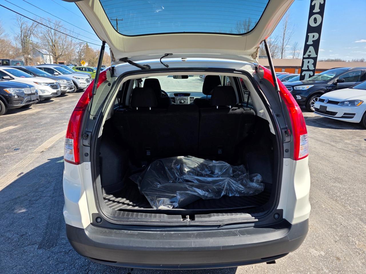 2014 Honda CR-V LX Photo