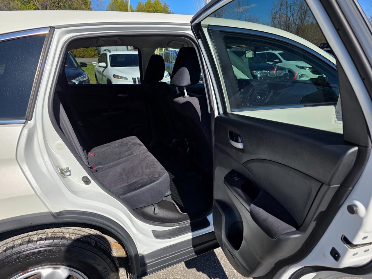 2014 Honda CR-V LX Photo