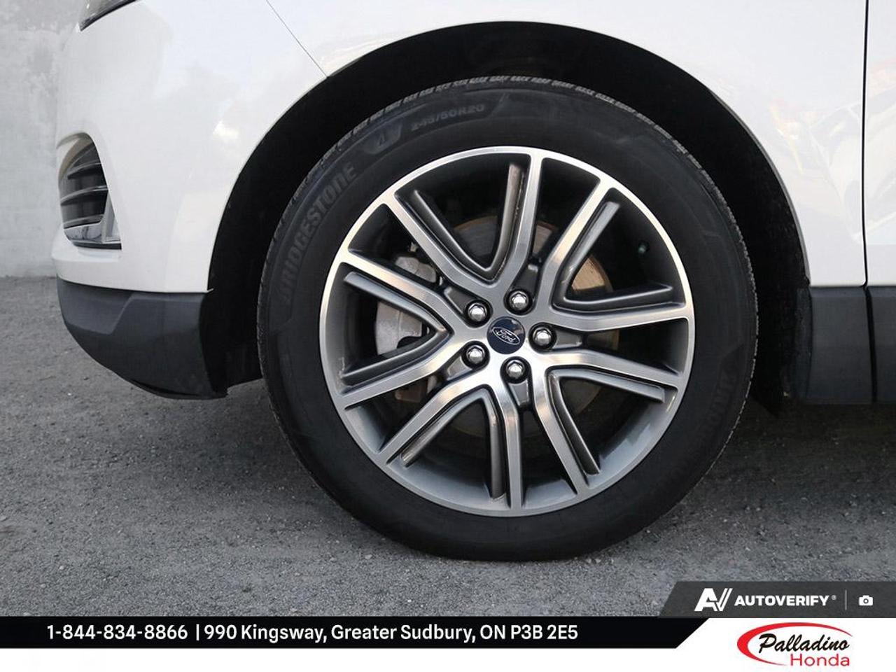 2021 Ford Edge Titanium Photo