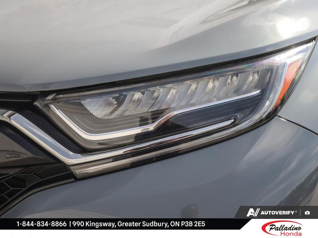 2022 Honda CR-V Touring Photo