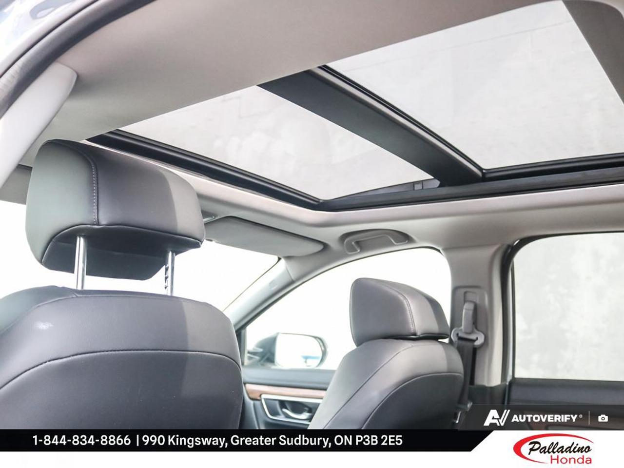 2022 Honda CR-V Touring Photo