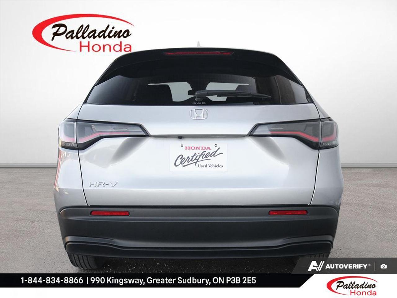 2025 Honda HR-V LX Photo4