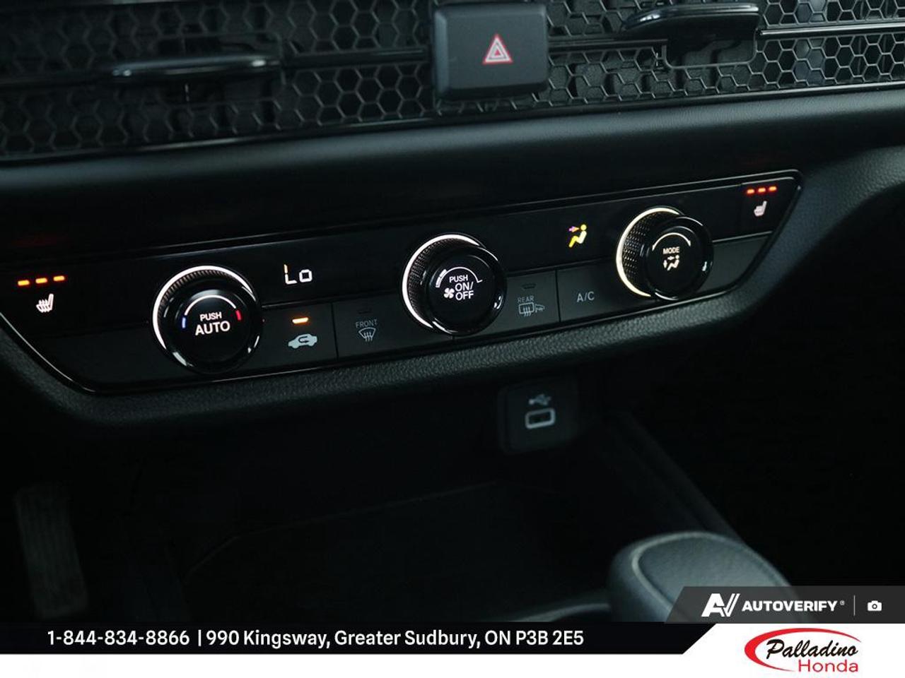 2025 Honda HR-V LX Photo