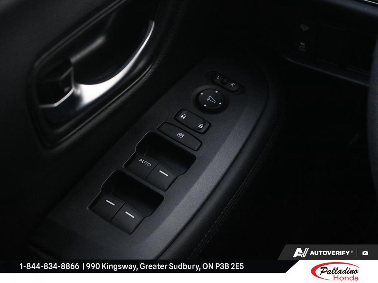 2025 Honda HR-V LX Photo