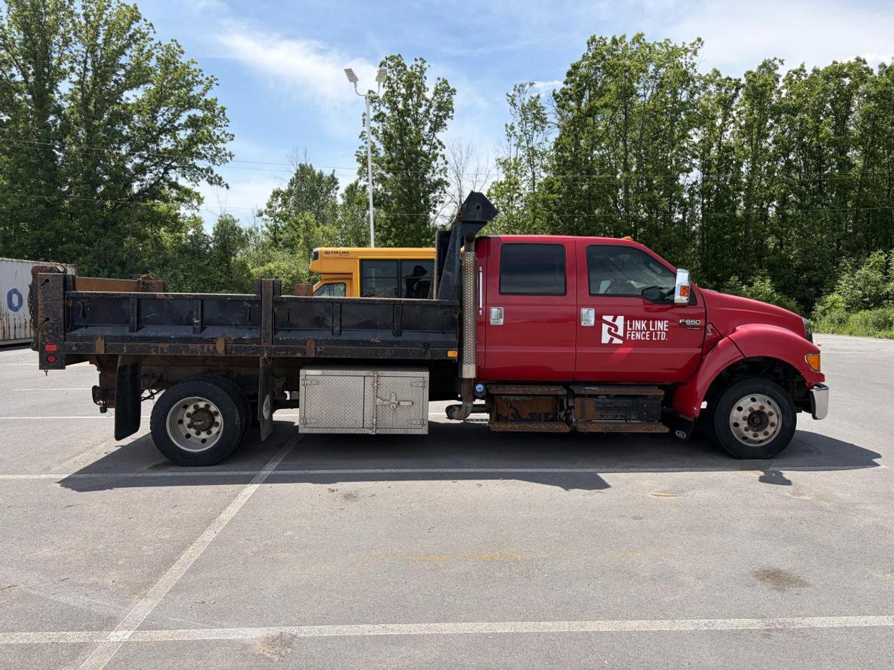 2011 Ford F-150 F650 SUPER DUTY Photo