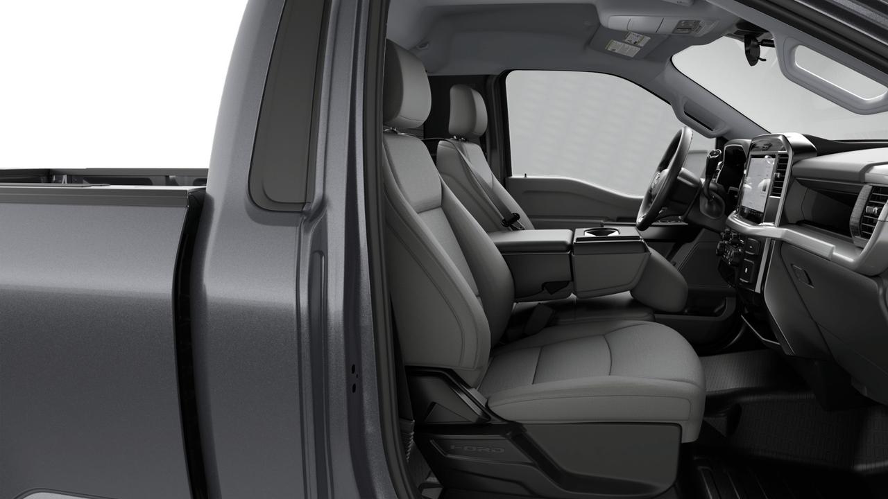 2026 Ford F-150 XL Photo2