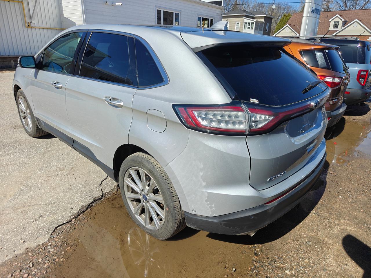 2018 Ford Edge Titanium TITANIUM AWD Photo1