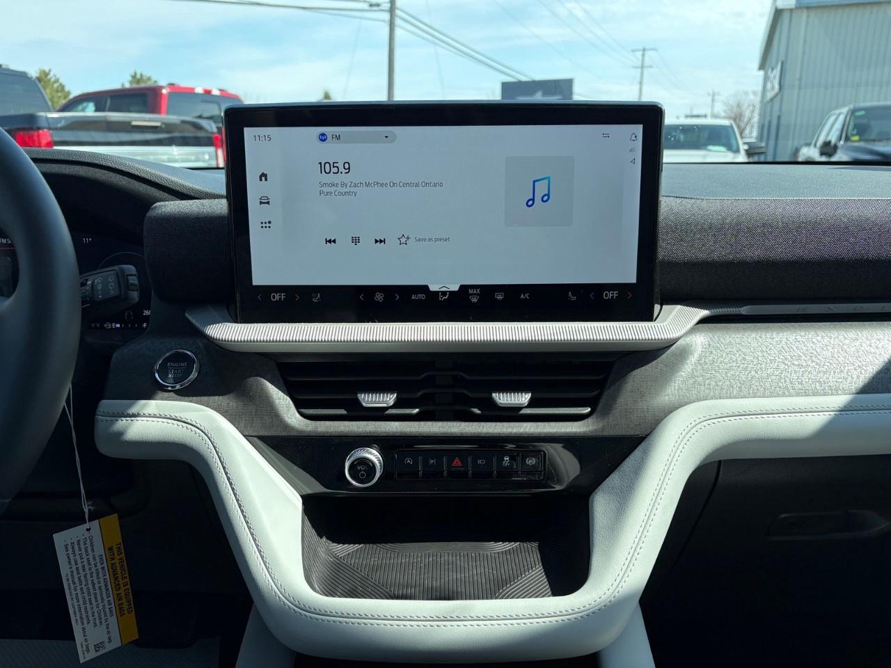 2026 Ford Explorer Platinum 4WD Photo
