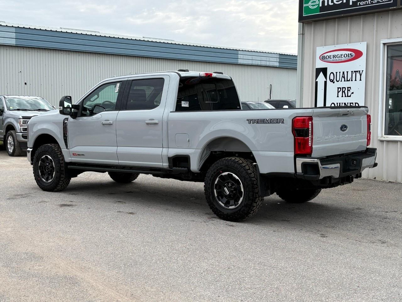2026 Ford F-250 Super Duty SRW LARIAT 4WD CREW CAB 6.75' BOX Photo