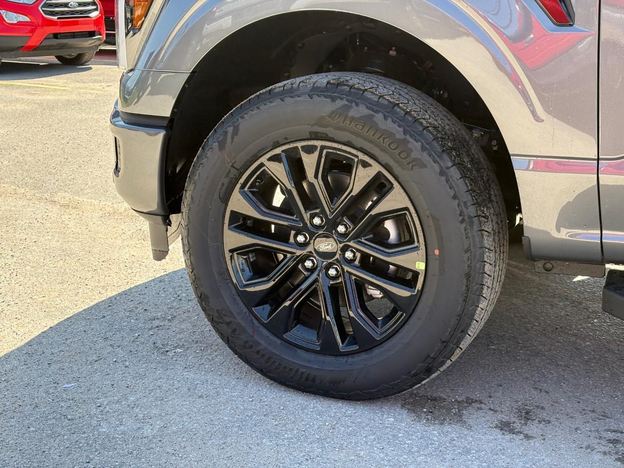 2026 Ford F-150 Lariat 4WD SuperCrew 5.5' Box Photo