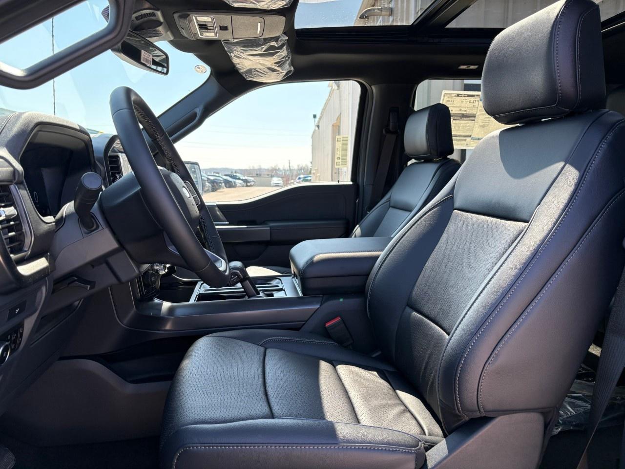 2026 Ford F-150 Lariat 4WD SuperCrew 5.5' Box Photo