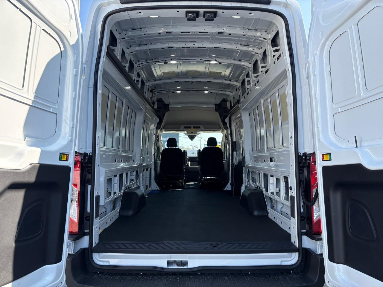 2026 Ford Transit Cargo Van T-350 148" EL HI RF 9500 GVWR AWD Photo