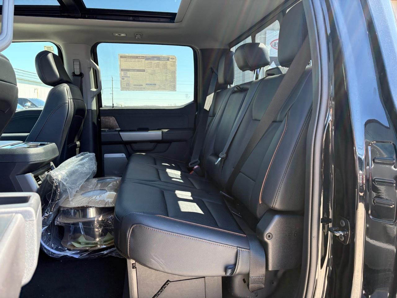 2026 Ford F-350 Super Duty DRW LARIAT 4WD CREW CAB 8' BOX Photo