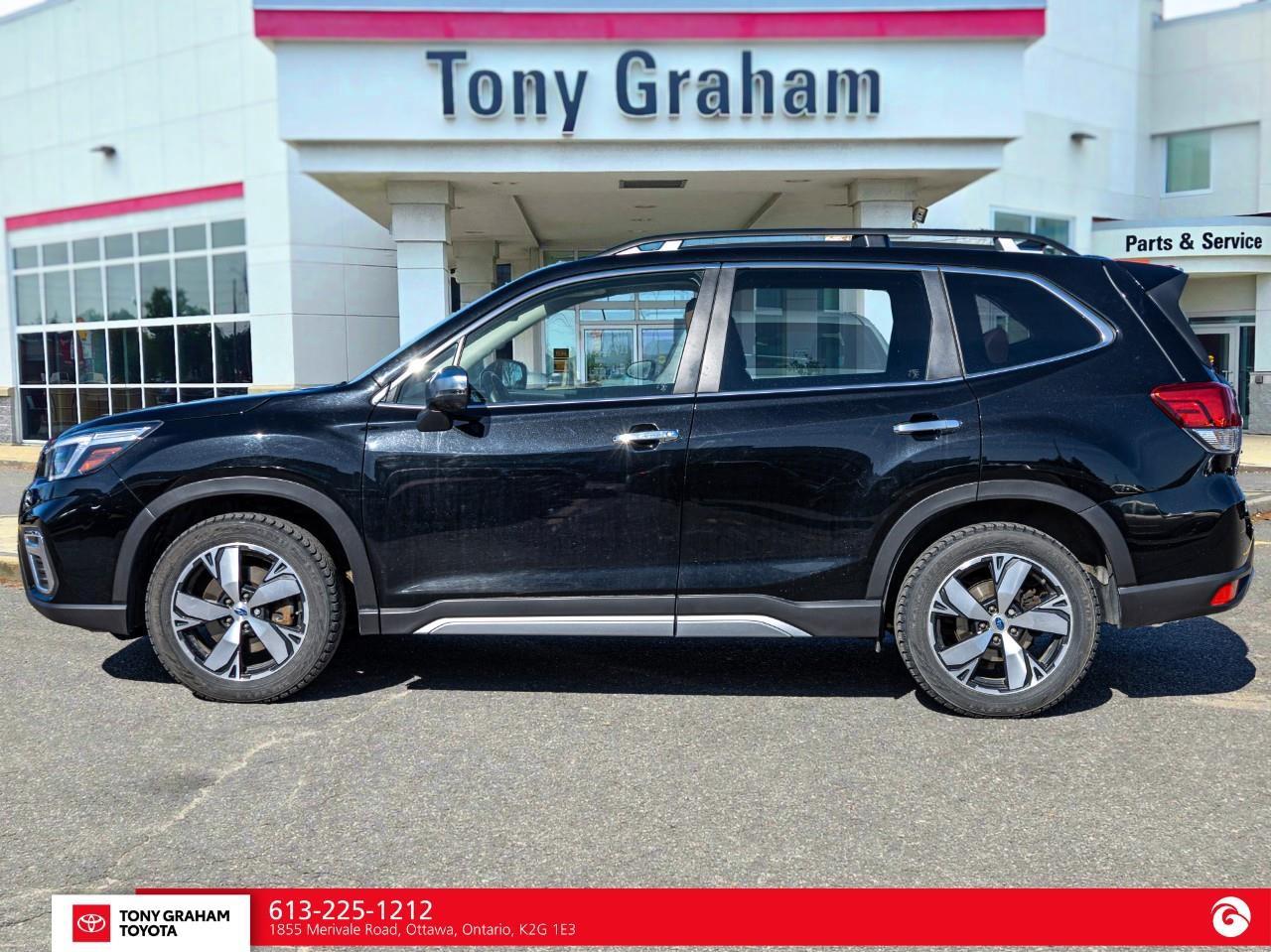 2021 Subaru Forester Premier Photo2
