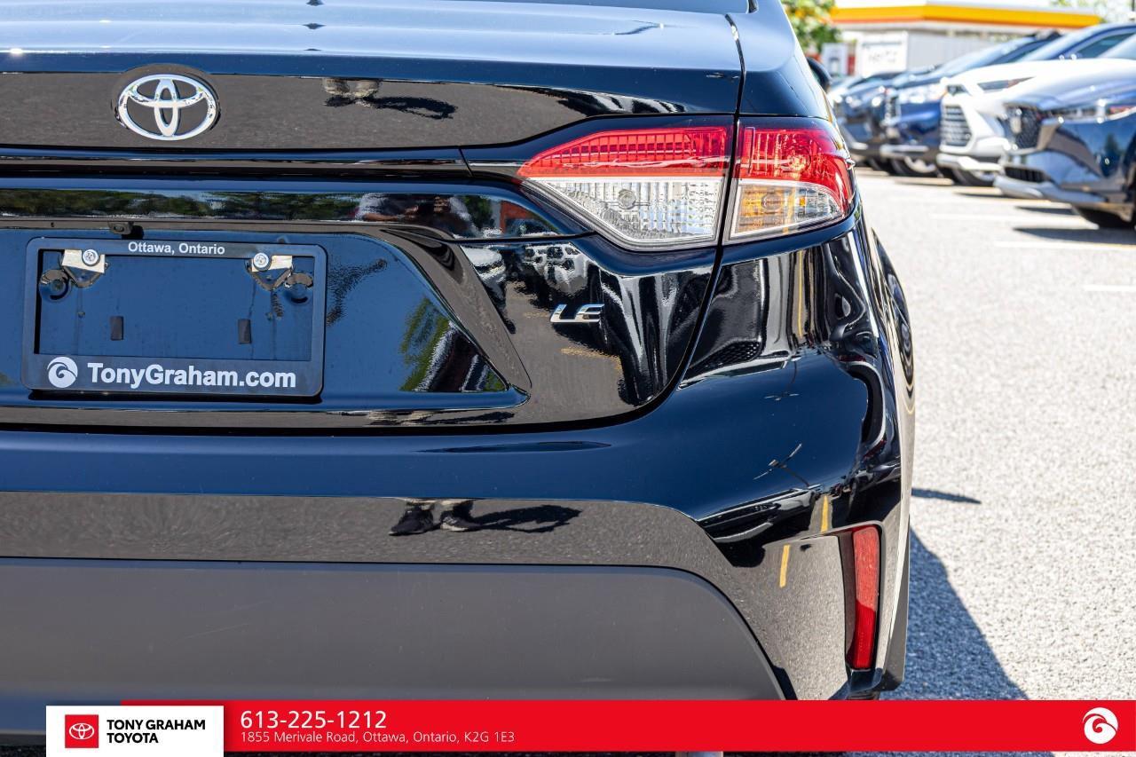 2024 Toyota Corolla LE UPGRADE PACKAGE Photo
