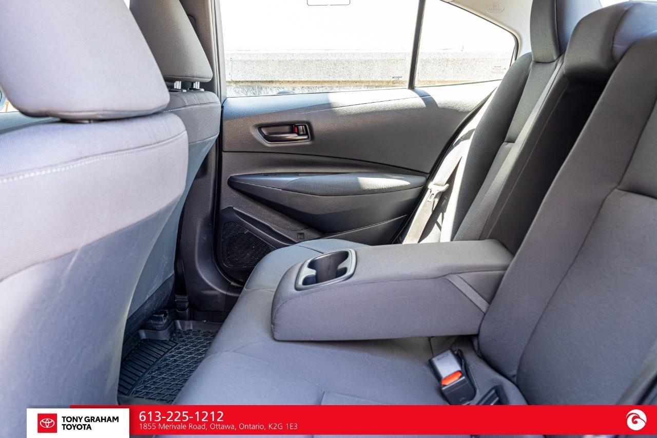 2024 Toyota Corolla LE UPGRADE PACKAGE Photo