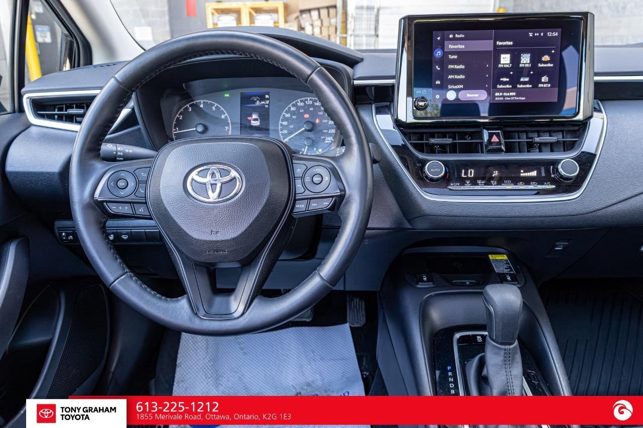 2024 Toyota Corolla LE UPGRADE PACKAGE Photo