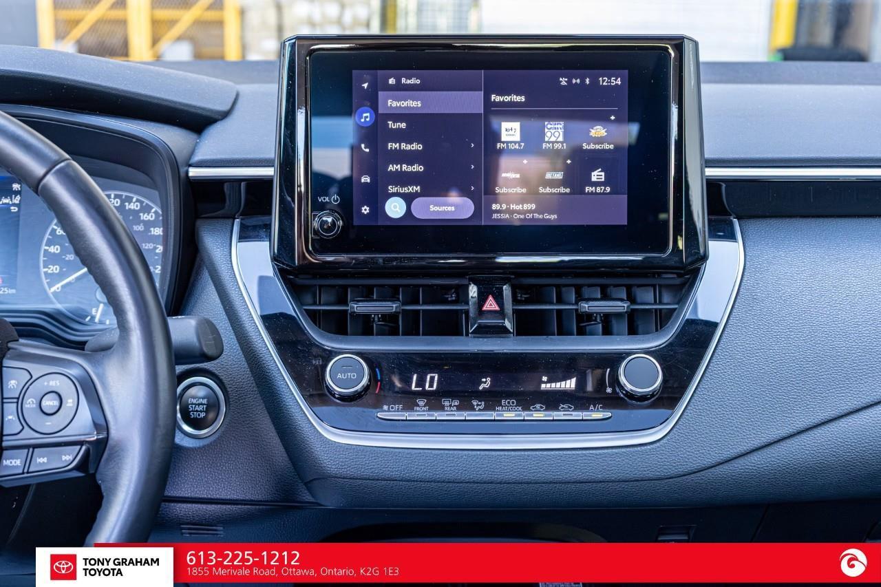 2024 Toyota Corolla LE UPGRADE PACKAGE Photo