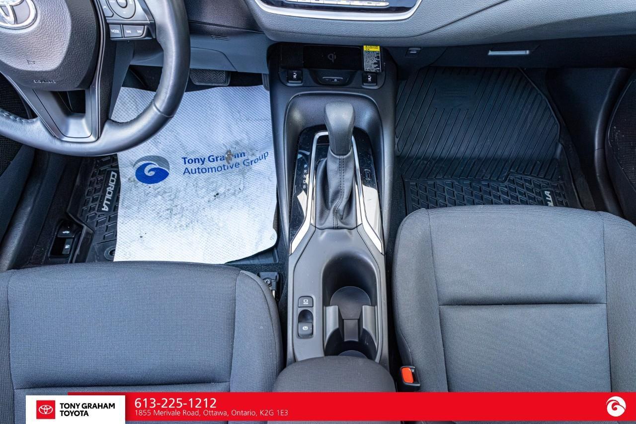 2024 Toyota Corolla LE UPGRADE PACKAGE Photo