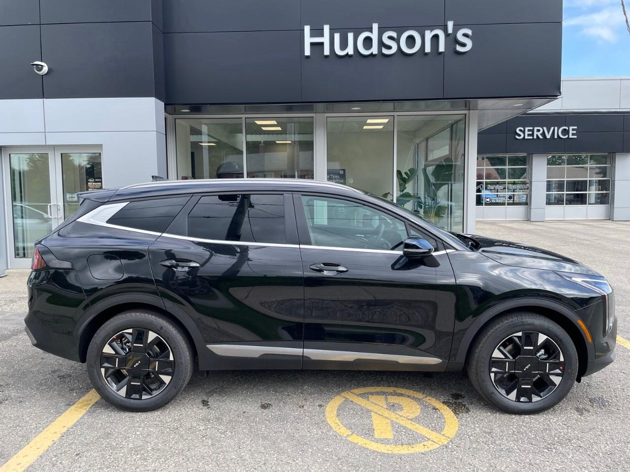 2026 Kia Sportage Plug-In Hybrid EX AWD Photo4