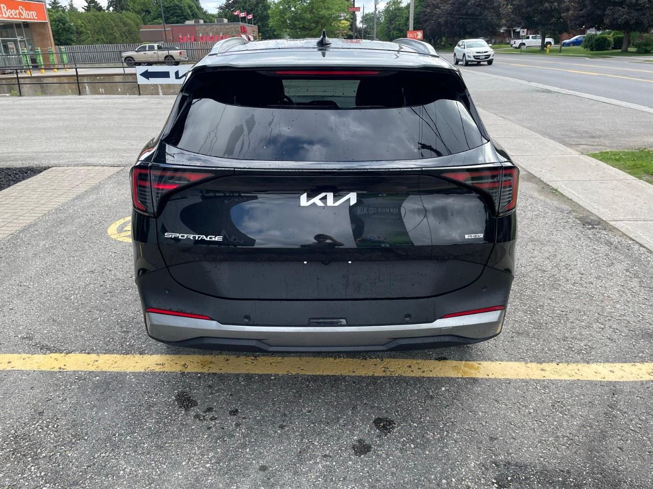 2026 Kia Sportage Plug-In Hybrid EX AWD Photo