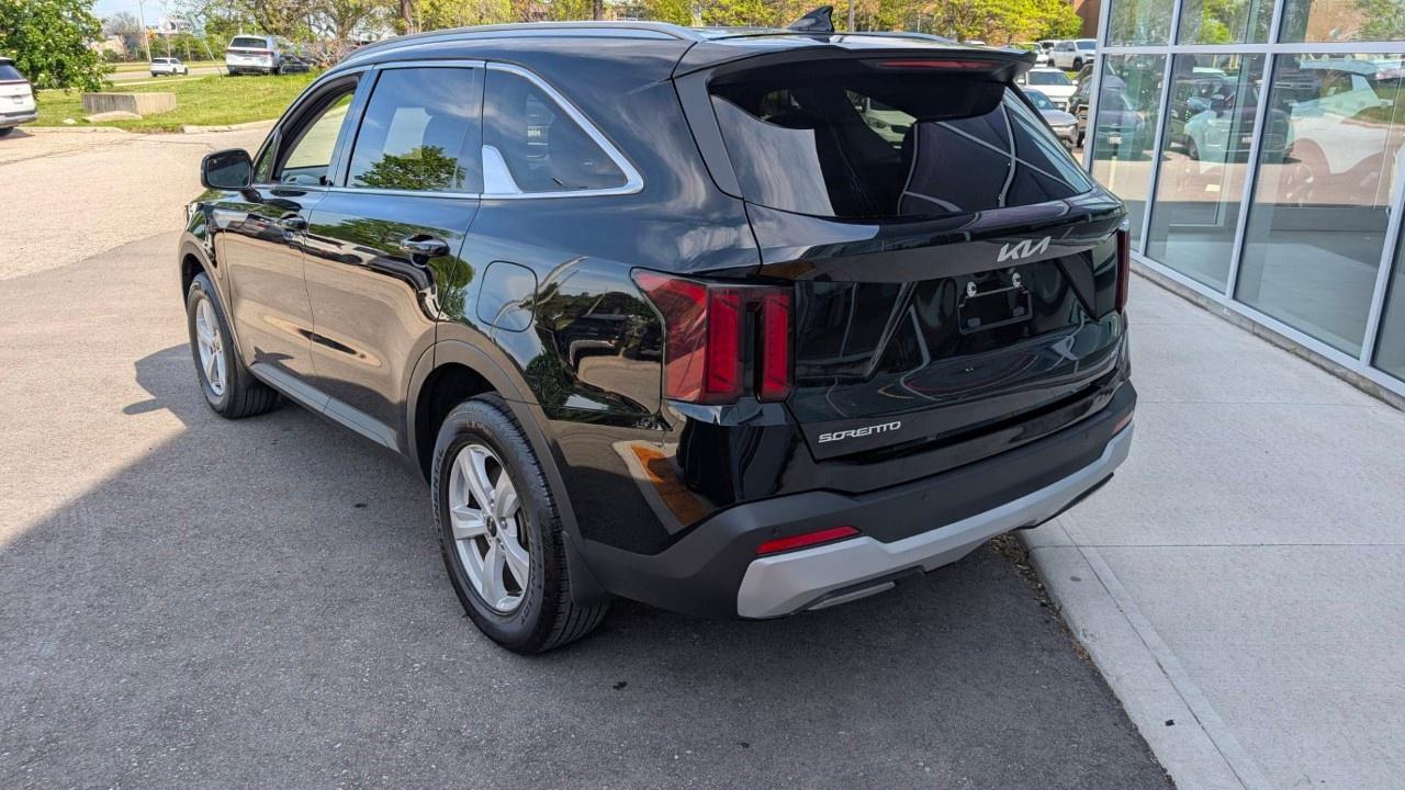 2024 Kia Sorento LX AWD Photo