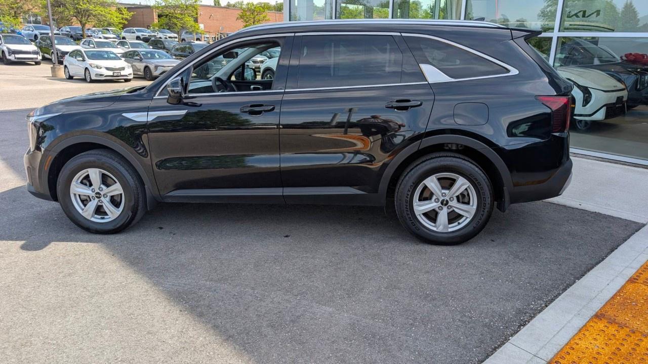 2024 Kia Sorento LX AWD Photo