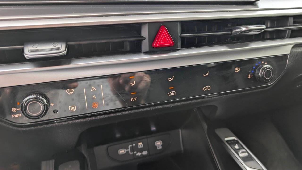 2024 Kia Sorento LX AWD Photo