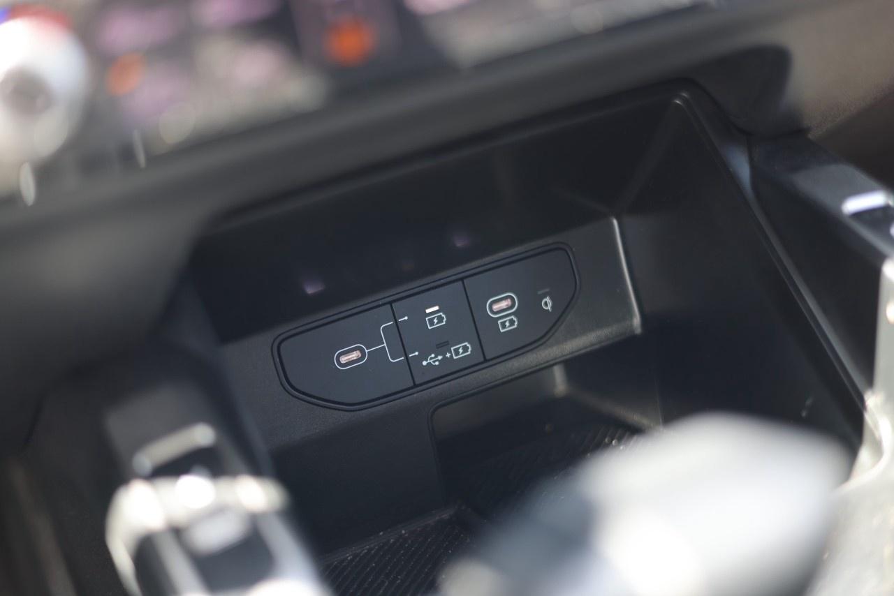 2024 Kia Sorento EX AWD Photo