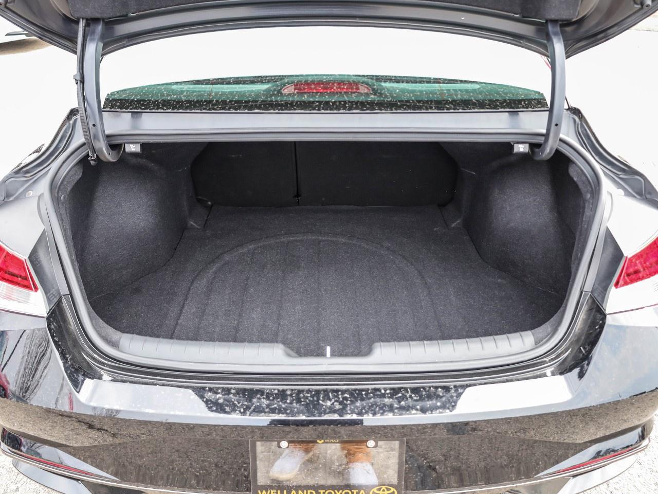 2022 Hyundai Elantra Ultimate Photo