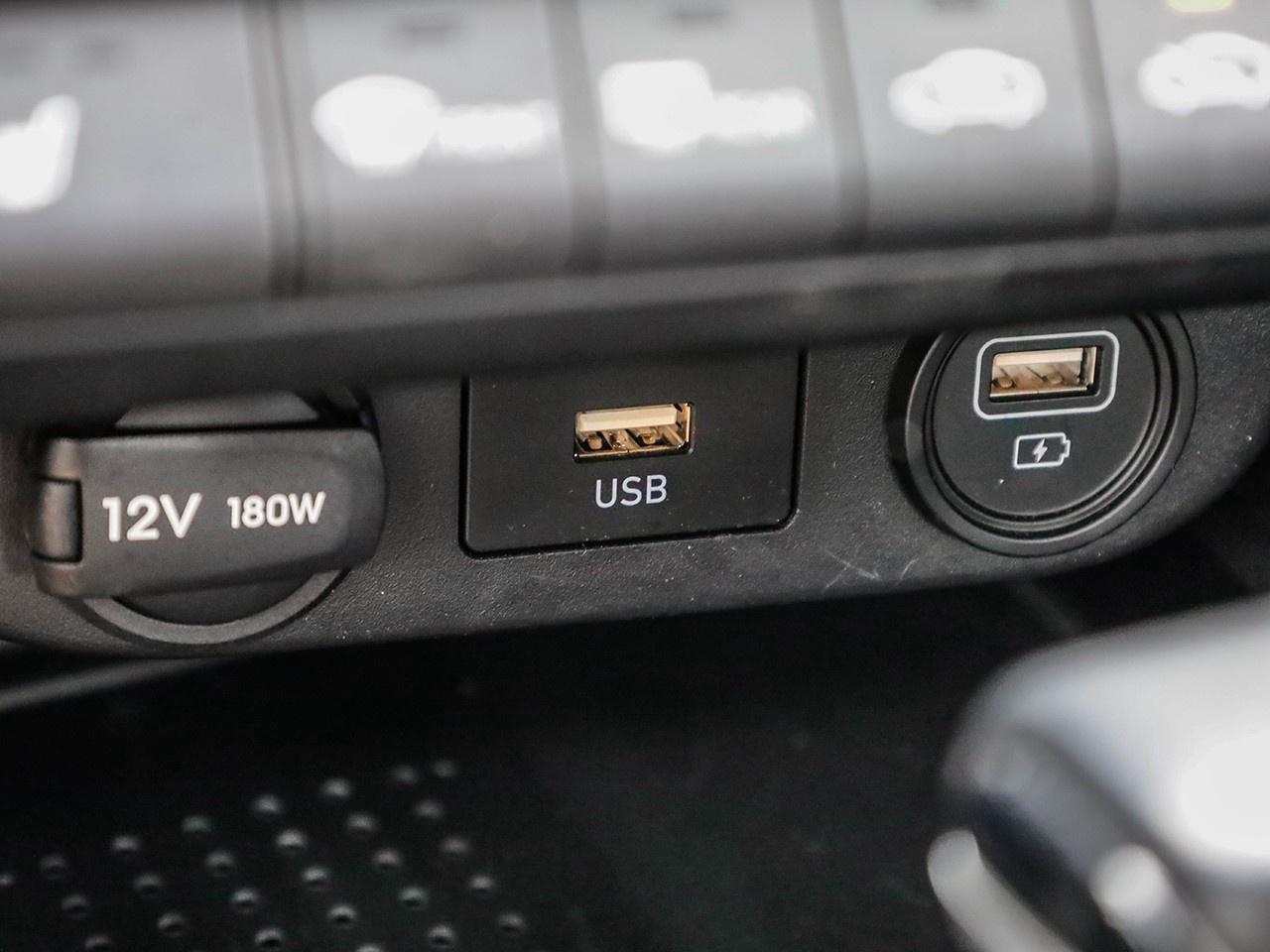 2022 Hyundai Elantra Ultimate Photo
