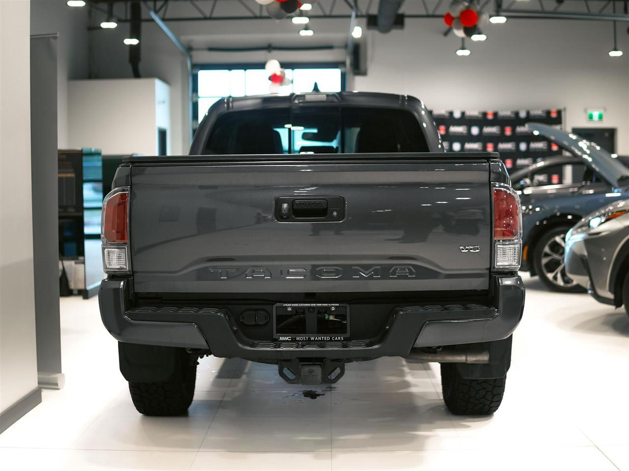 2021 Toyota Tacoma Double cab | 3.5L V6 LEATHER | SUNROOF | NAV | BLIND Photo