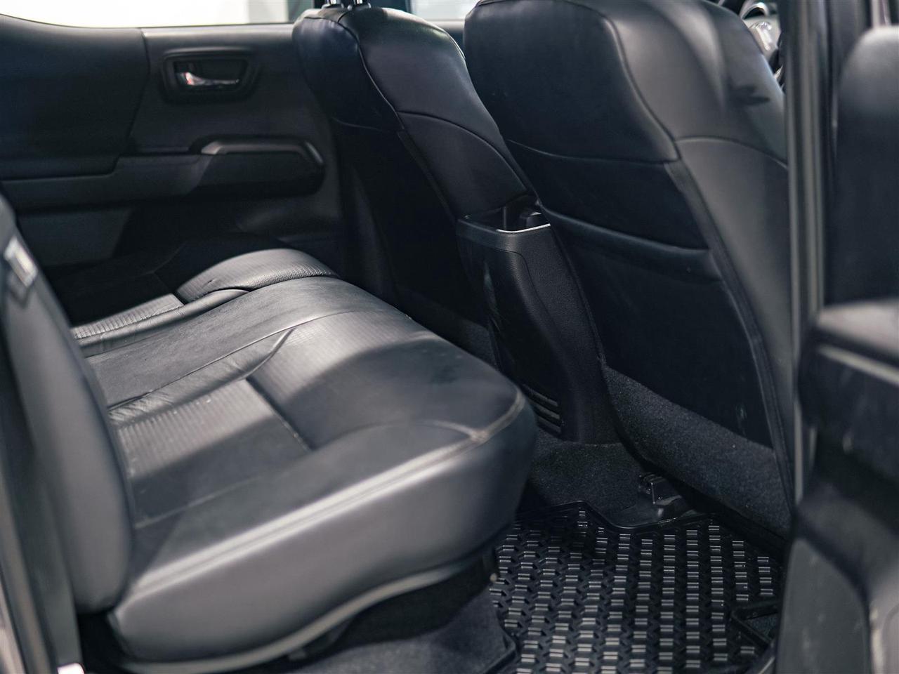 2021 Toyota Tacoma Double cab | 3.5L V6 LEATHER | SUNROOF | NAV | BLIND Photo