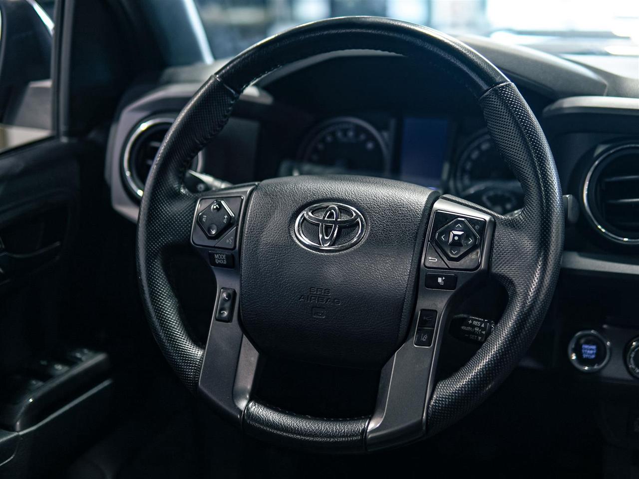 2021 Toyota Tacoma Double cab | 3.5L V6 LEATHER | SUNROOF | NAV | BLIND Photo