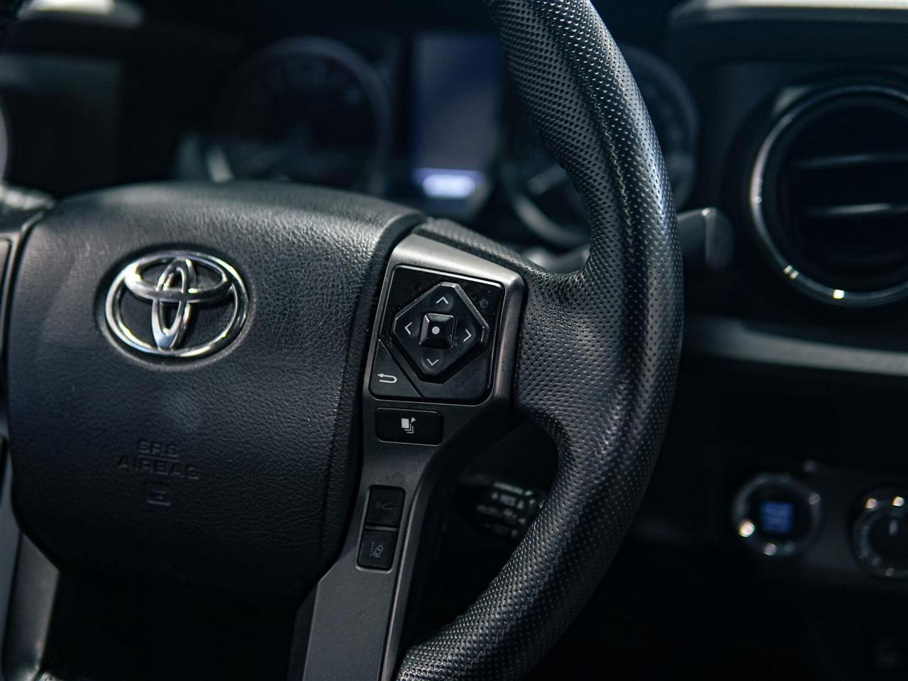 2021 Toyota Tacoma Double cab | 3.5L V6 LEATHER | SUNROOF | NAV | BLIND Photo