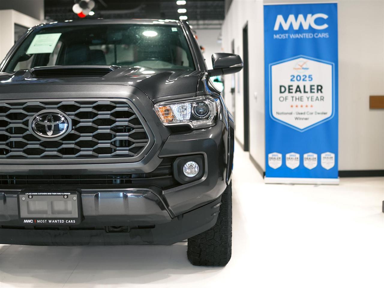 2021 Toyota Tacoma Double cab | 3.5L V6 LEATHER | SUNROOF | NAV | BLIND Photo