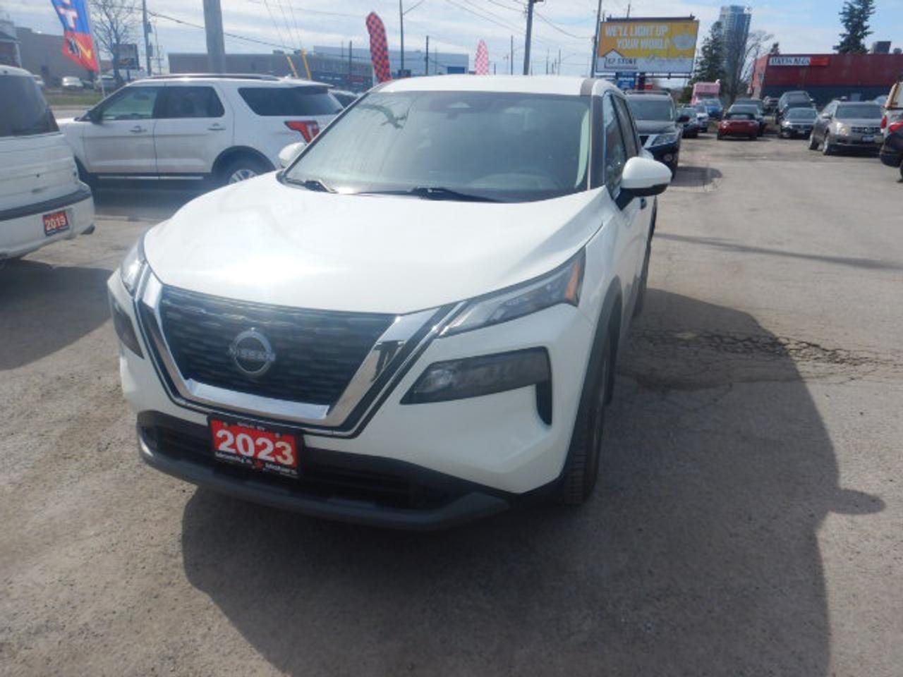 2023 Nissan Rogue S Photo2